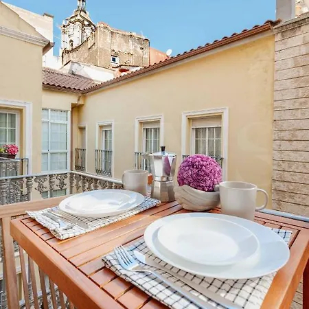 Artistic In The Heart Of By Rems Apartman *